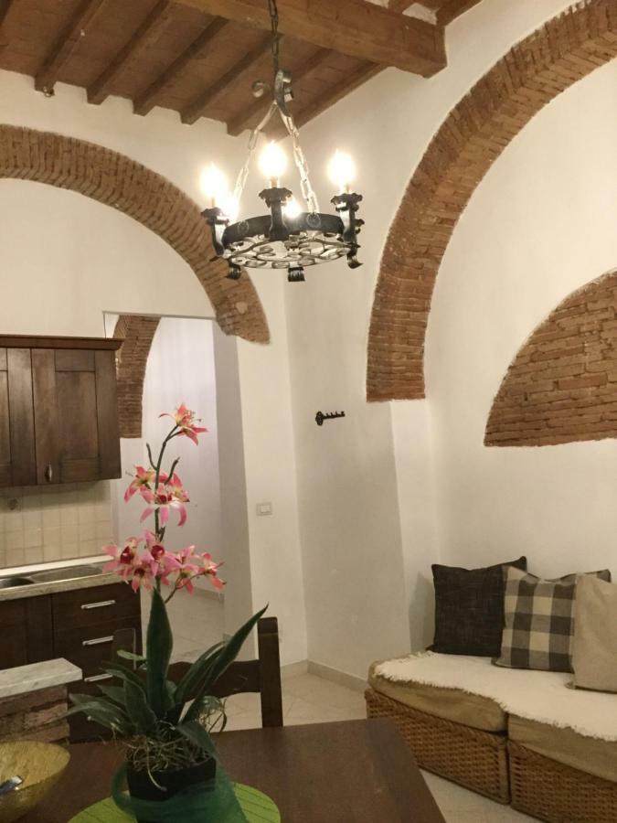 New Maria'S House Livorno. Il Cisternone Appartement Buitenkant foto
