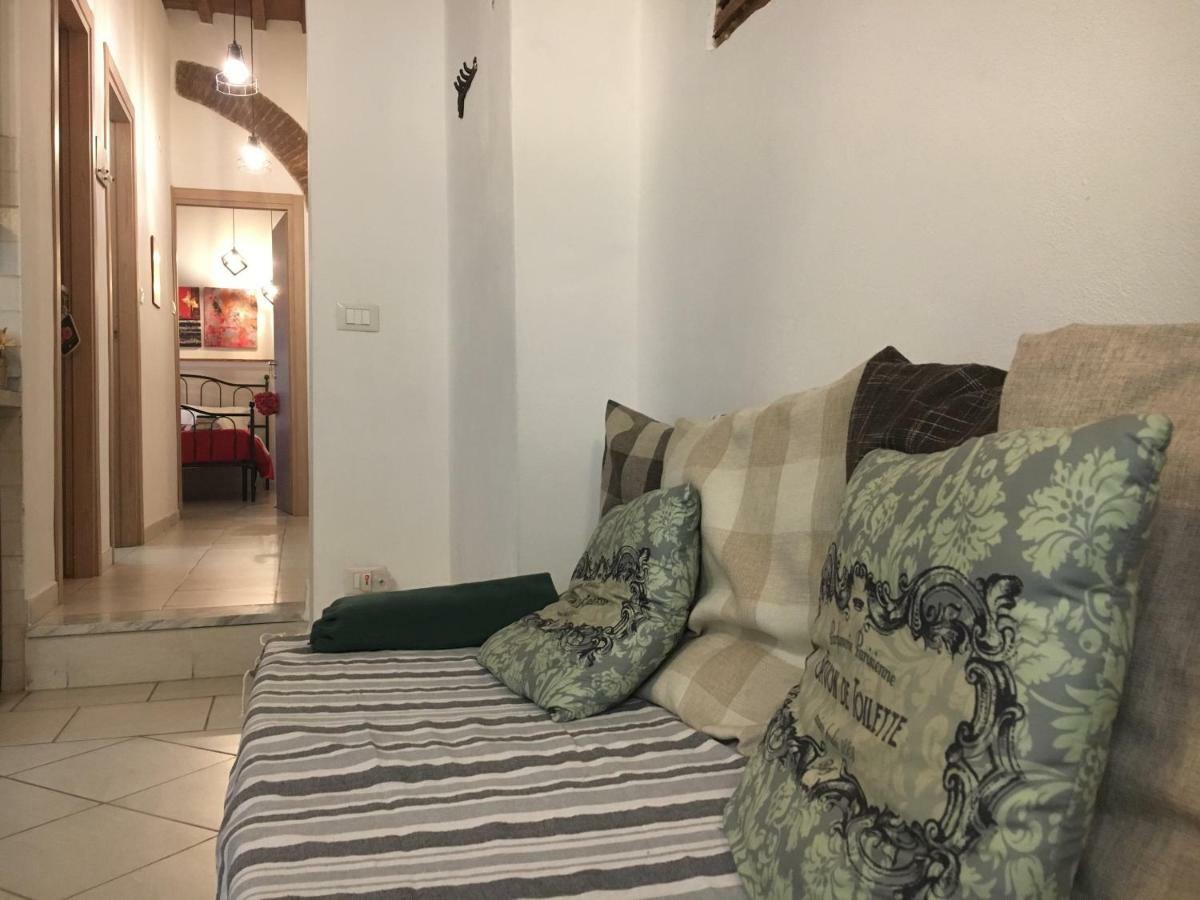 New Maria'S House Livorno. Il Cisternone Appartement Buitenkant foto